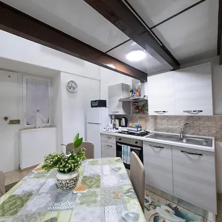 Center Valery Sweet House * Naples