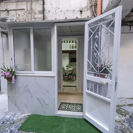 Center Valery Sweet House Naples